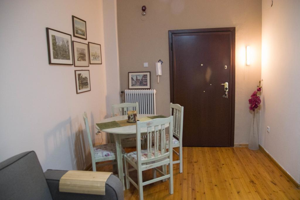 Bitter Lemon Studio