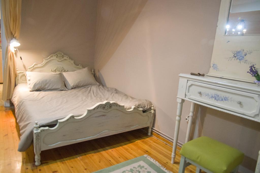 Bitter Lemon Studio